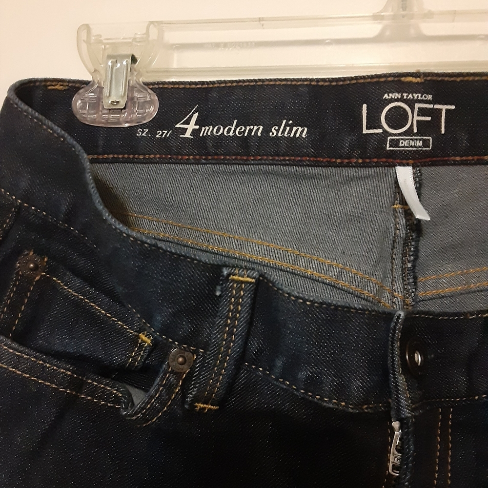 Ann Taylor Modern Slim Dark Denim Jean's Size 4